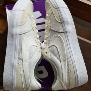 Nike SB Zoom Pogo plus premium men's NWOT shoes size 10.5